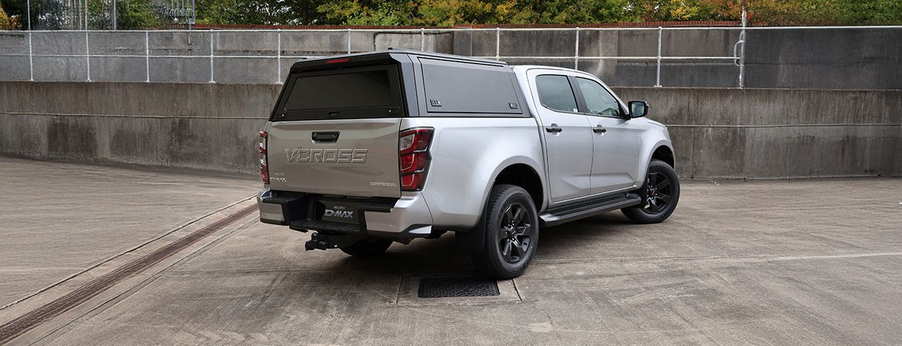 Isuzu D-Max V-Cross Commercial
