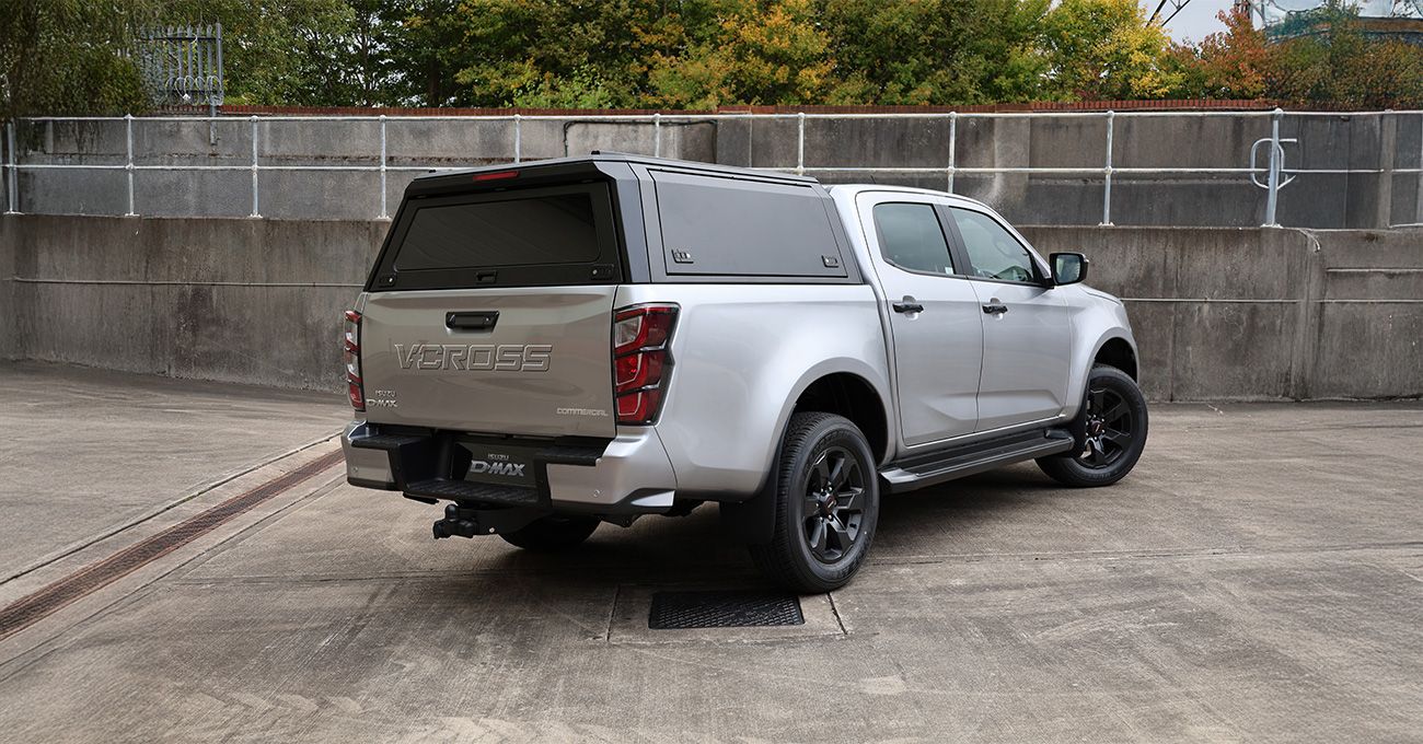 Isuzu D-Max V-Cross Commercial