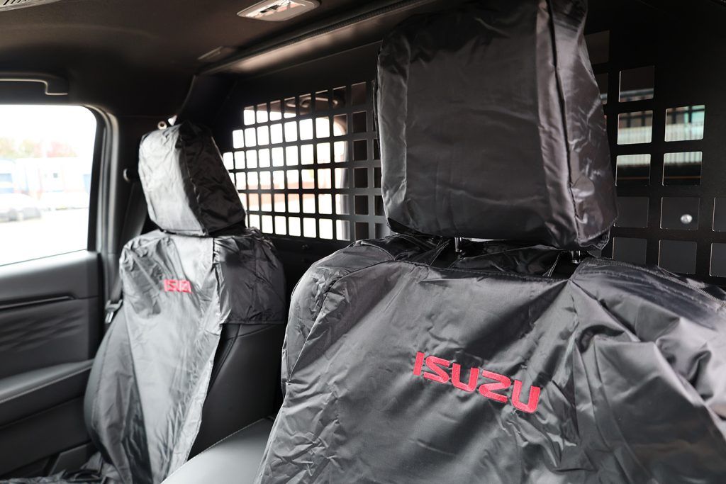 Isuzu D-Max V-Cross Commercial
